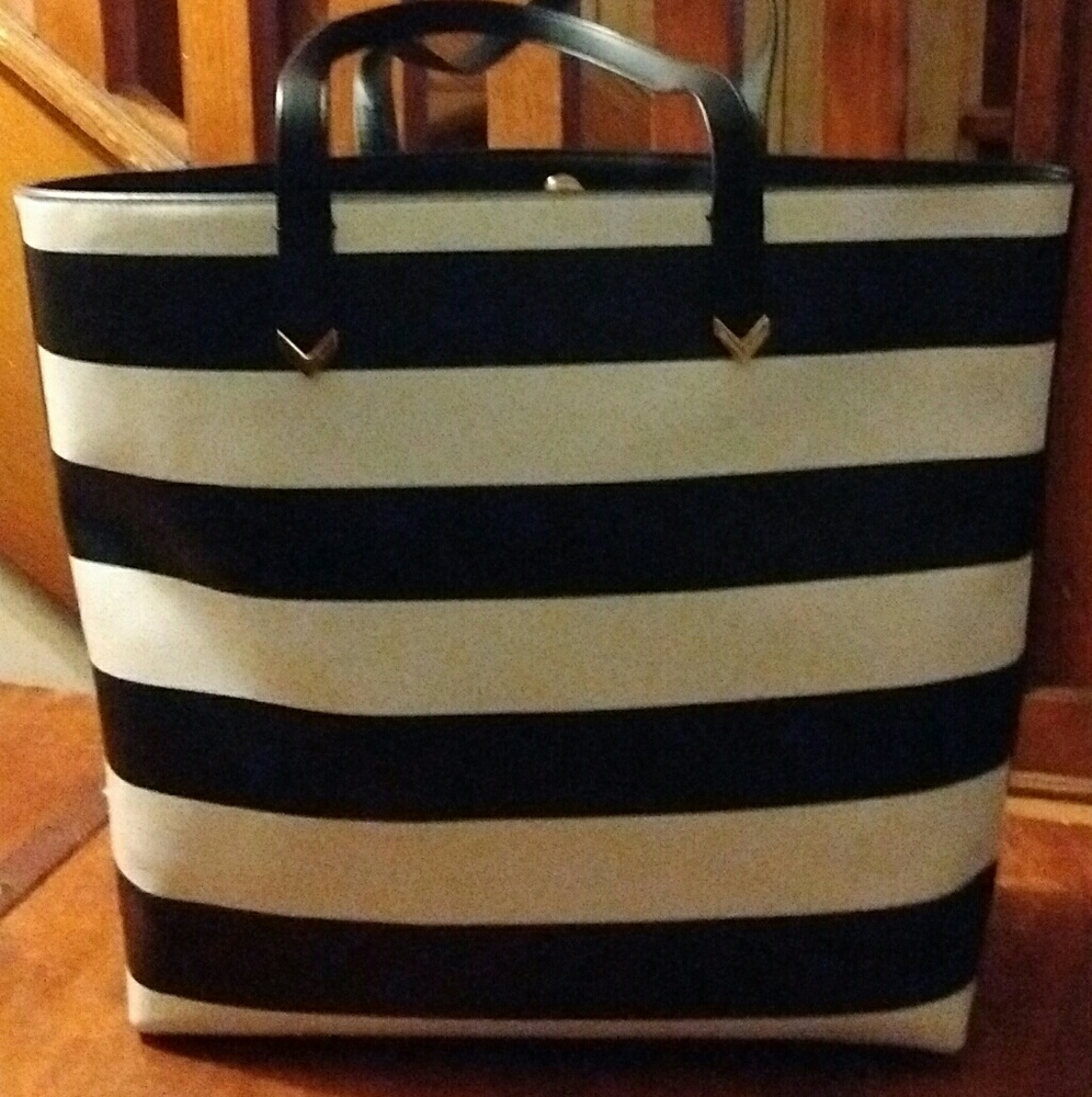 Stella and Dot Tote