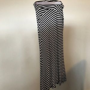 Black and cream asymmetrical maxi skirt