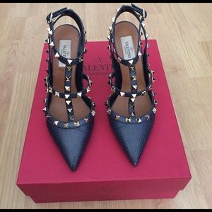 Valentino Rockstud Slingback (Navy color)