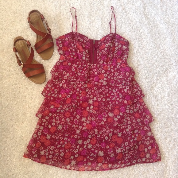 American Eagle Outfitters Dresses & Skirts - American eagle floral ruffle festival dress size 4
