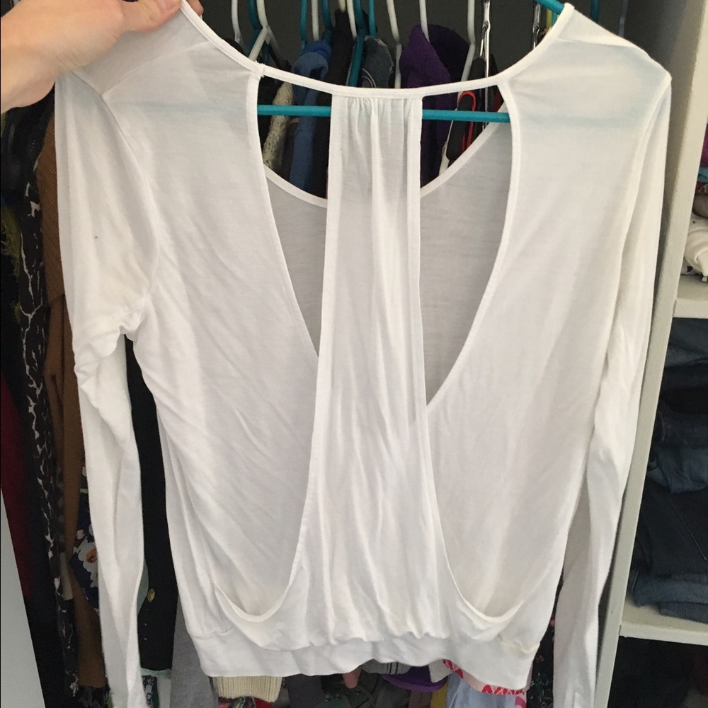 Alo yoga back cut-out long sleeve