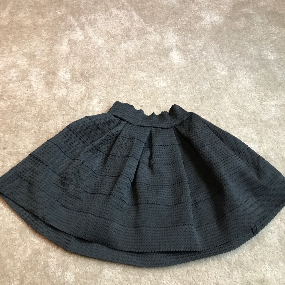 Black skirt