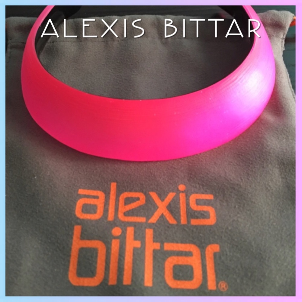 New SOLD OUT Alexis Bittar Neon Pink Necklace