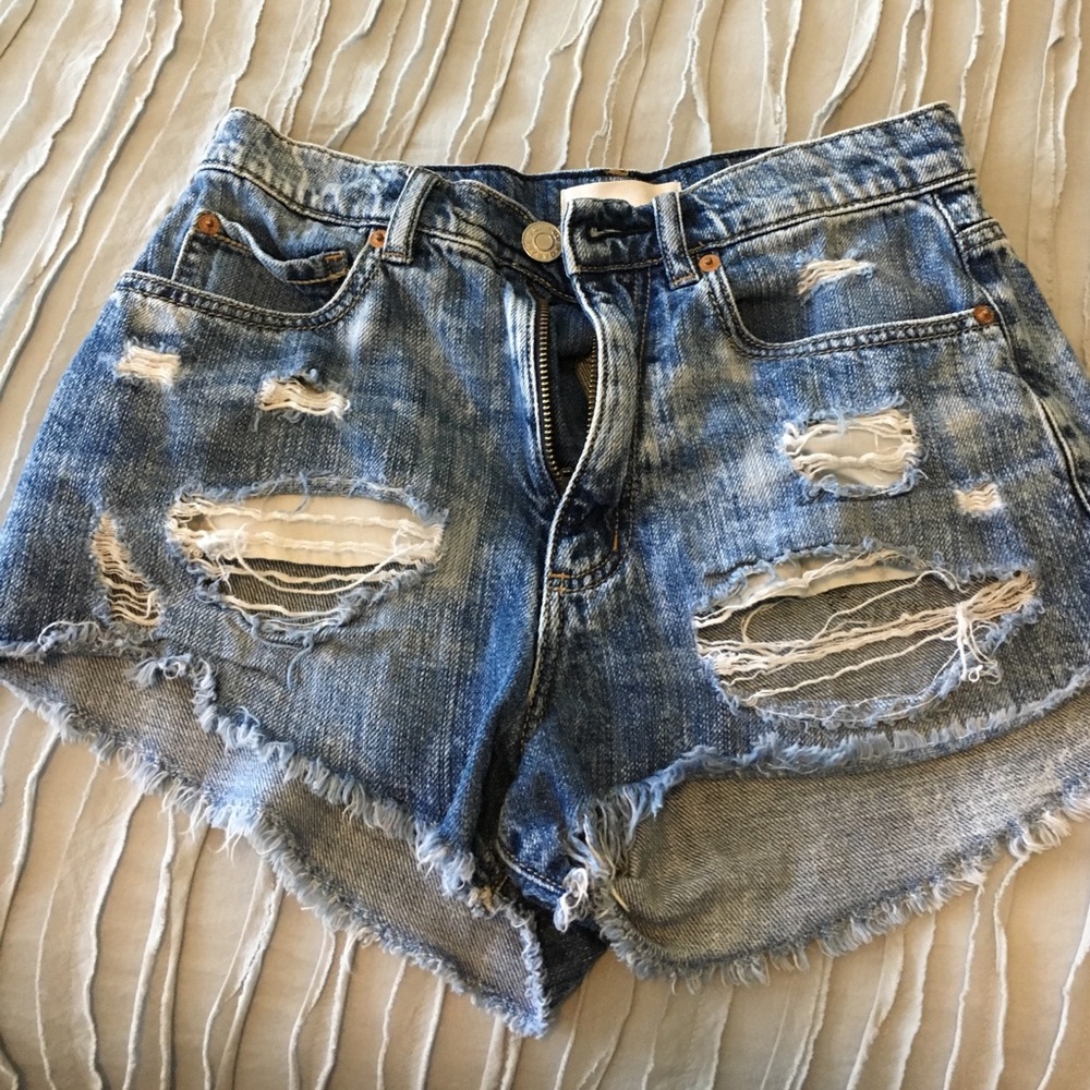 Garage festival blue jean size 1 shorts