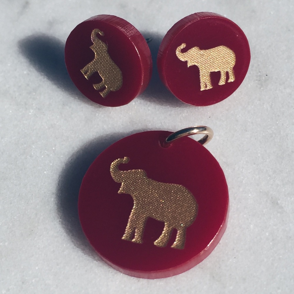 Moon & Lola Eden Elephant Charm & Studs in Garnet