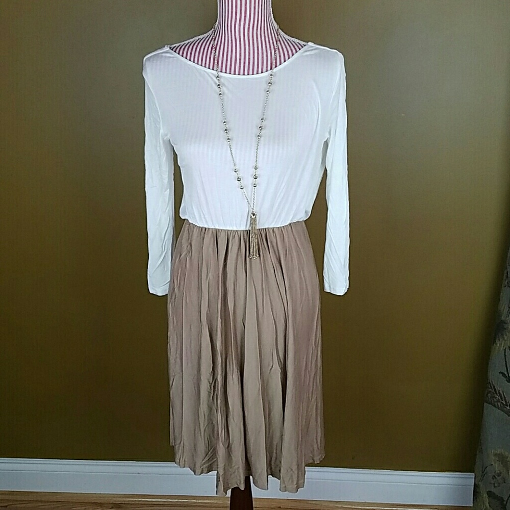LAST ONE! White and Tan Drape Back Dress - Picture 2 of 4