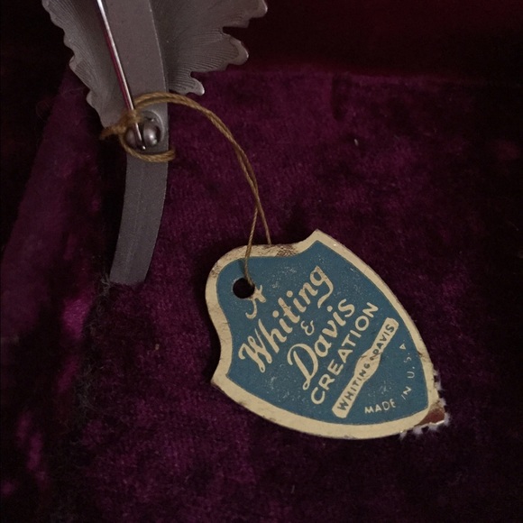 Vintage Whiting & Davis Silver Leaf Broach! - Picture 4 of 4