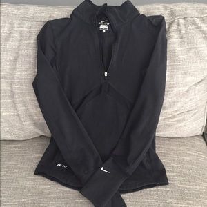 Nike pull over