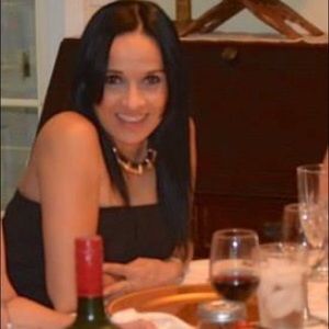 Meet your Posher, Ana