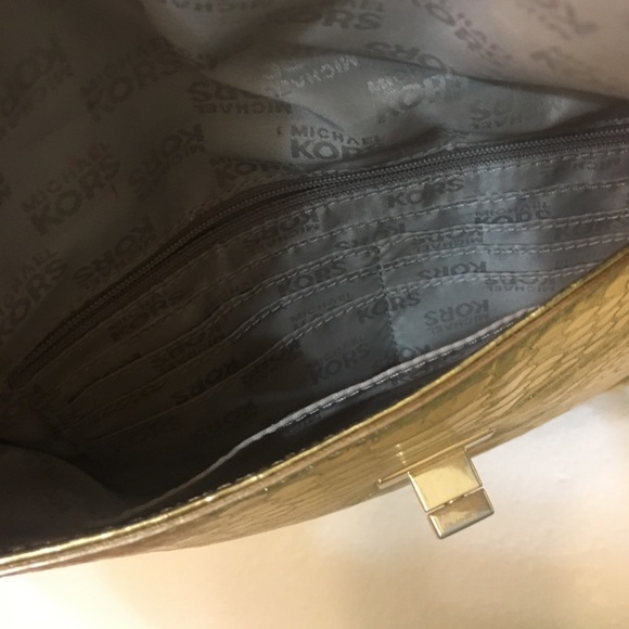 Michael Kors Bag - Picture 3 of 4