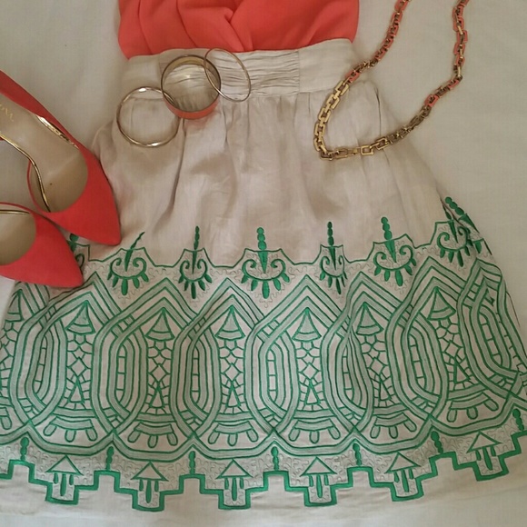 Dresses & Skirts - MADISON cream green skirt M