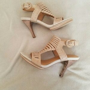 Natural Color Nine West Sandals