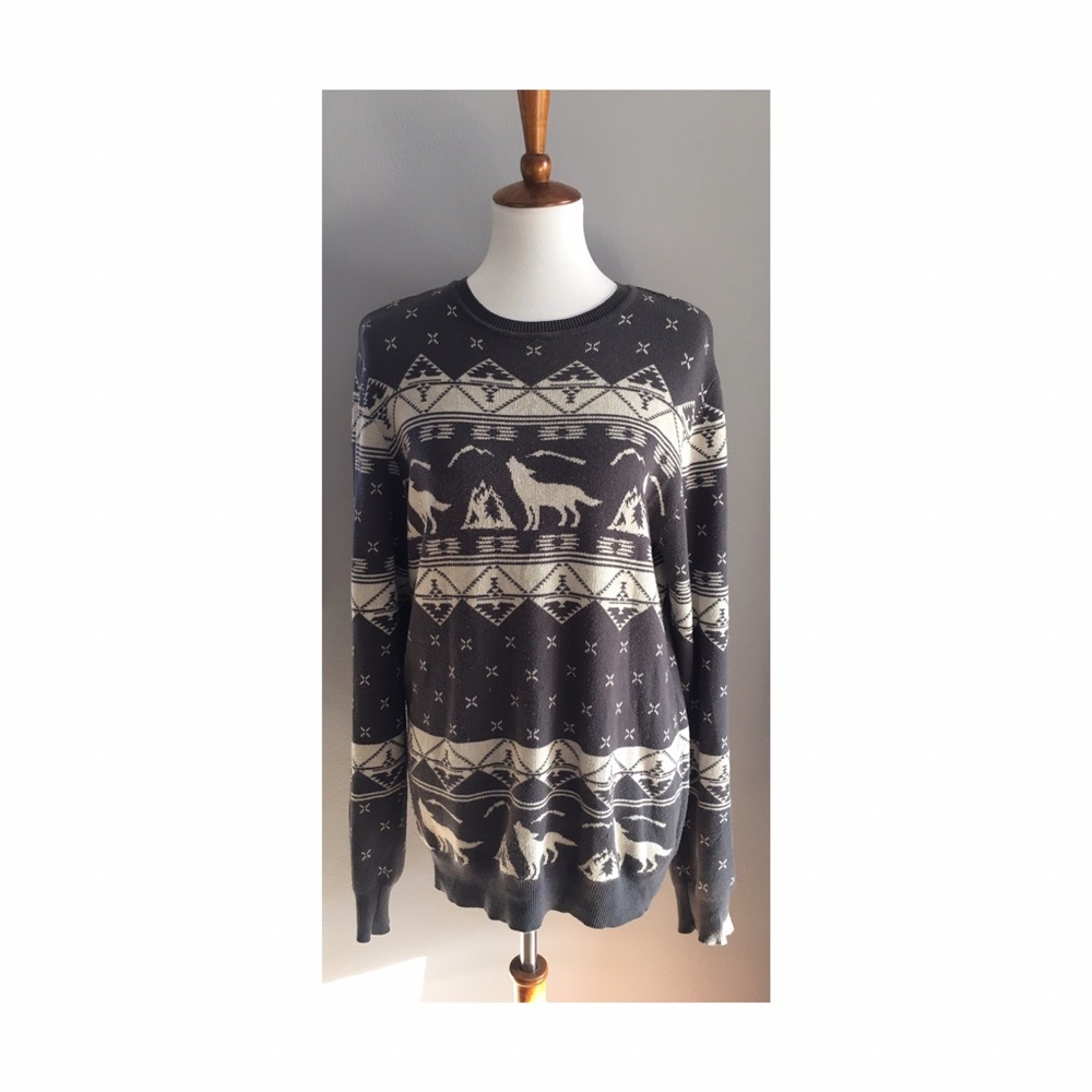 ON THE BYAS wolf sweater