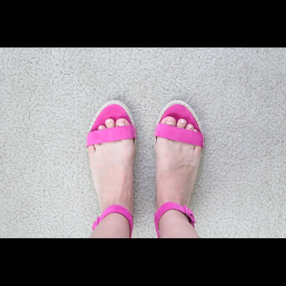 Fuchsia Ann Taylor Sandals
