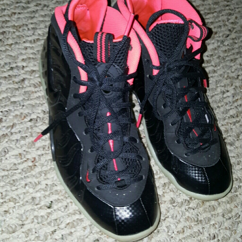 Yeezy foamposite