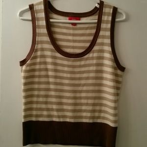 Mossimo knitted sweater vest