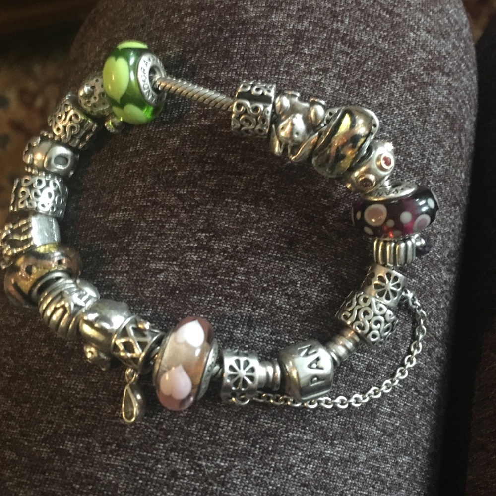 Pandora bracelet will sell individually