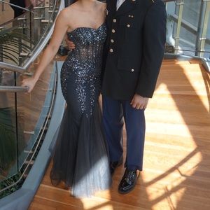 Long strapless sweetheart jovani prom dress size 4