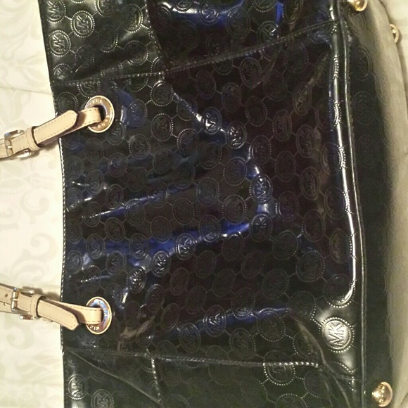 Large tote - Picture 2 of 2