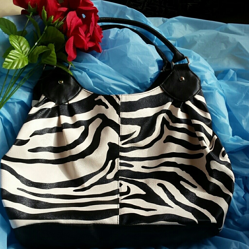 Minicci/Payless Tote Zebra Pattern NWOT