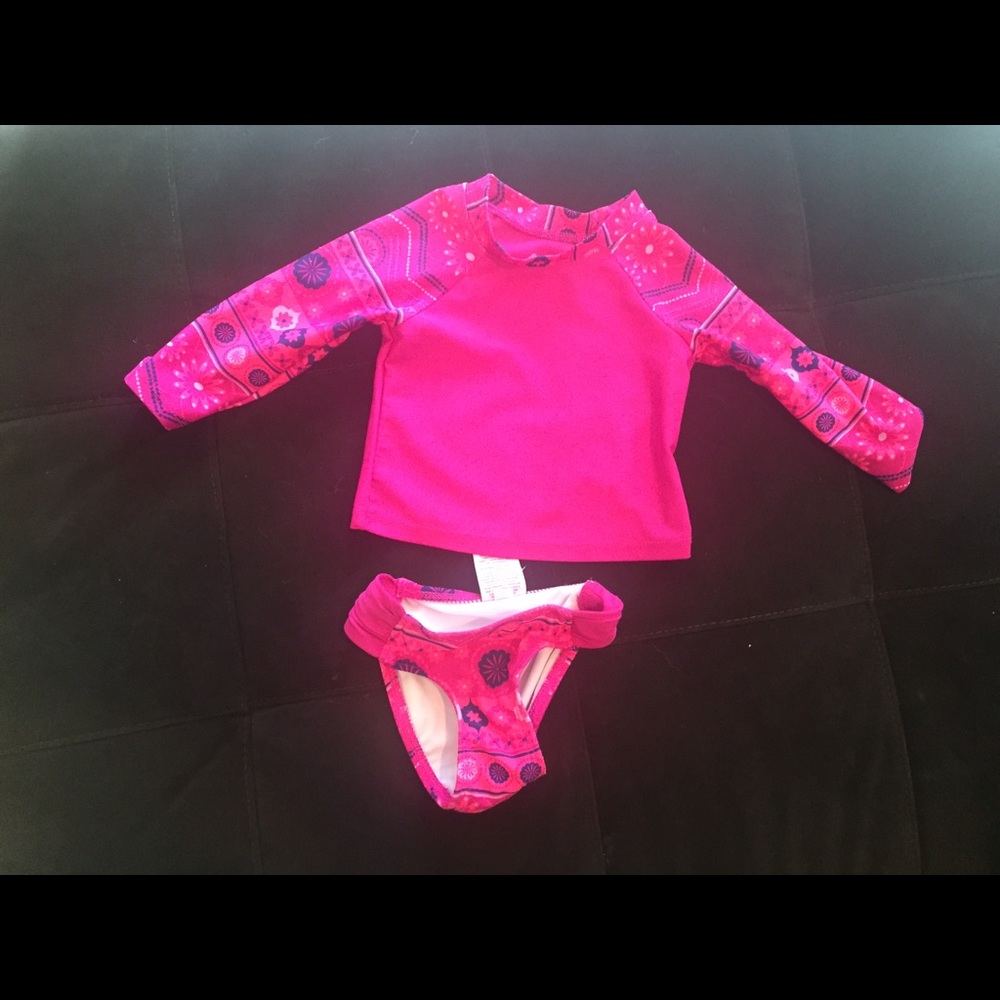 Baby girl bathing suit 9 months, 2 piece