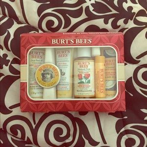 Burts Bees set