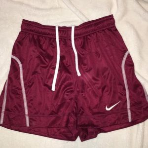 🎉LOWEST PRICE🎉 Maroon drifit Nike shorts