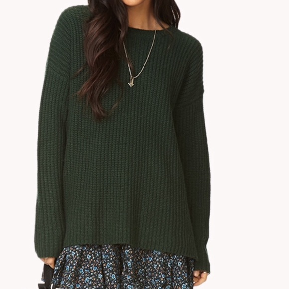 Boutique Sweaters - ✨HOST PICK ✨ Military green sweater