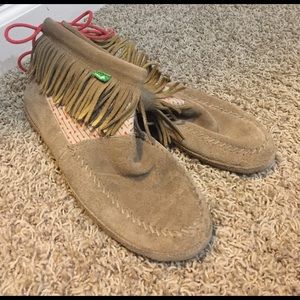 Sanuk moccasins