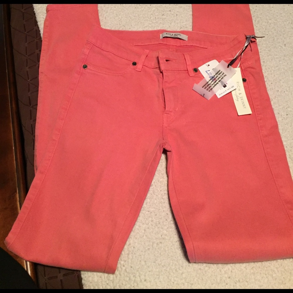 Rich & Skinny Salmon colored skinny jeans