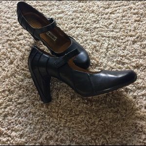 Boutique heels~ tsubo brand