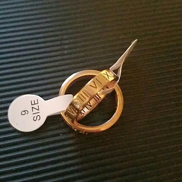 NEW Roman numeral rings various sizes - Picture 2 of 4