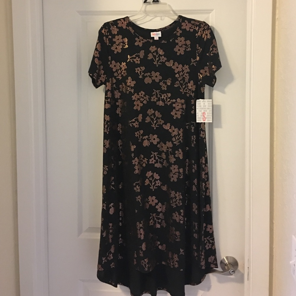 Lularoe Carly-elegant collection! ✨