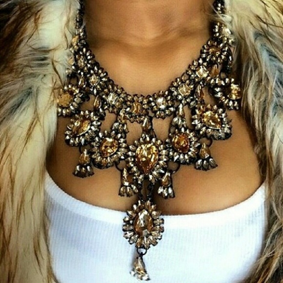 Jewelry - Bohemian Necklace