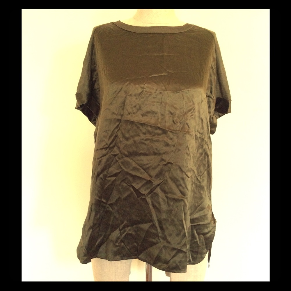 Olive woven knit tee