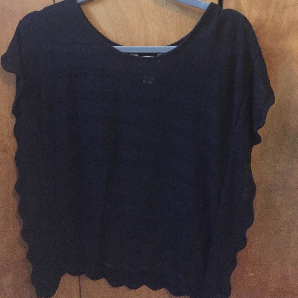 Black poncho-like Top