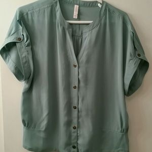 Like new. Button down blouse