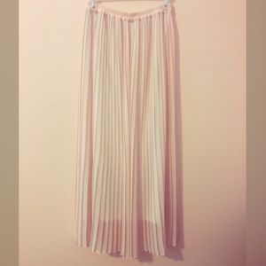 Maxi skirt