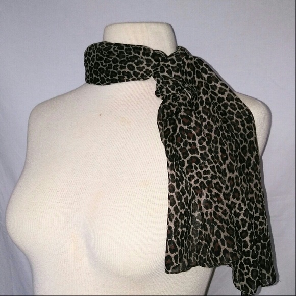 Vintage Accessories - SHEER Animal Print Scarf Vintage Accessories - SHEER Animal Print Scarf