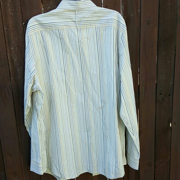 Banana Republic button down shirt - Picture 3 of 5