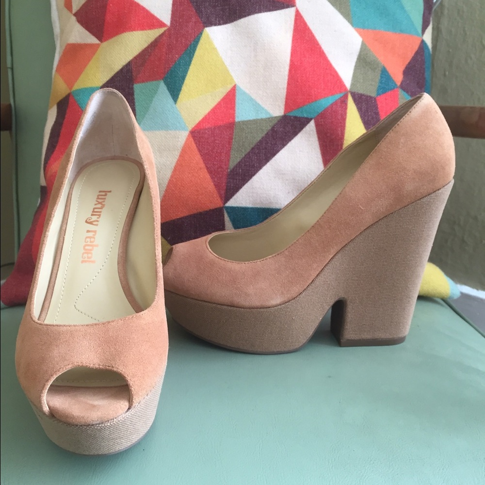 Luxury Rebel Razo sz 8.5 Platform heels