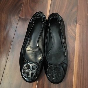 Black patent leather Tory Burch Reva Flats