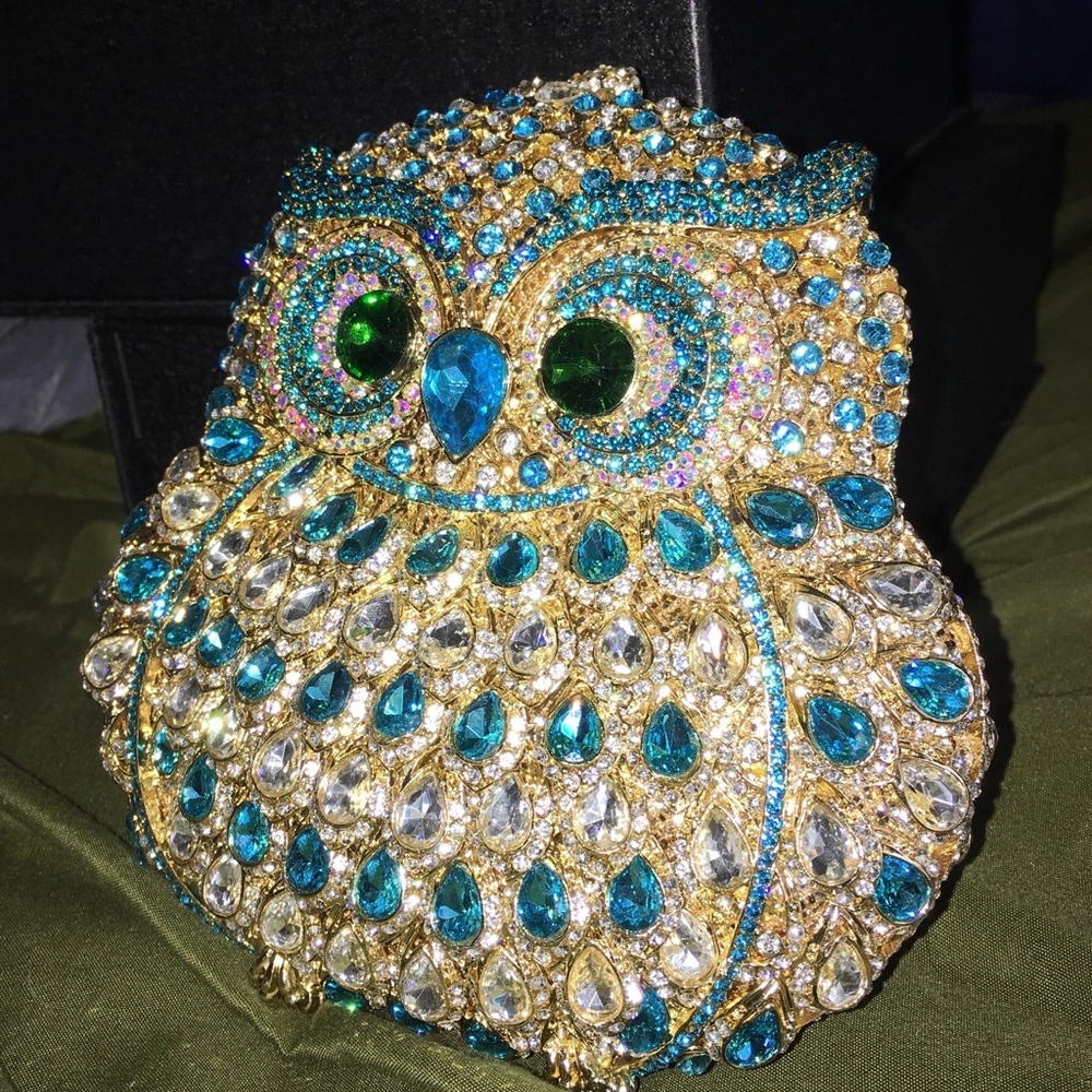 ๐ฆBig Owl Evening Purse - Gold with Blue Crystals - Picture 3 of 5