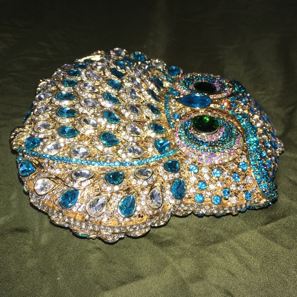 🦉Big Owl Evening Purse - Gold with Blue Crystals - Picture 4 of 5