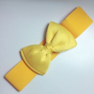 Cute and chic yellow bow belt