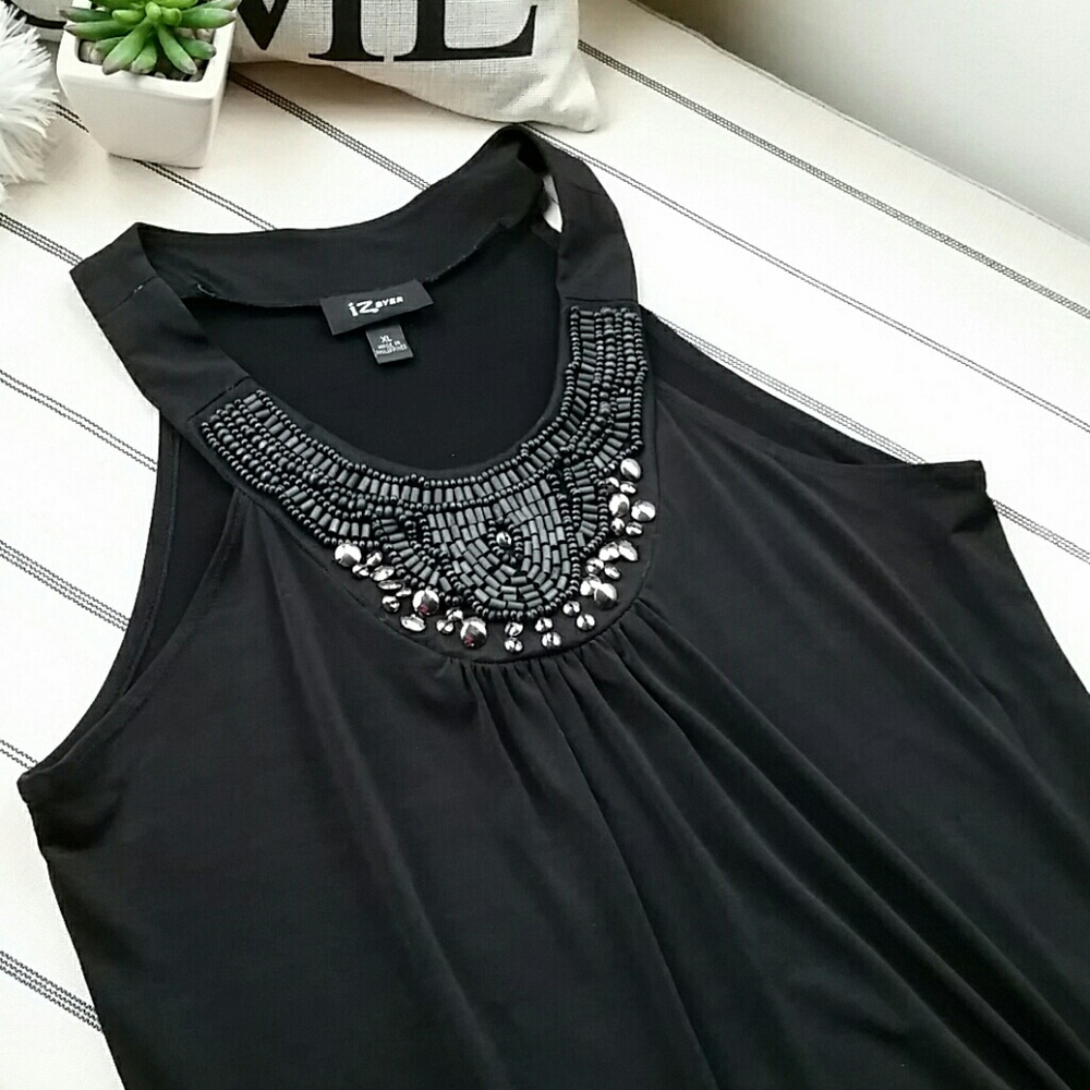 Black bedded tank top