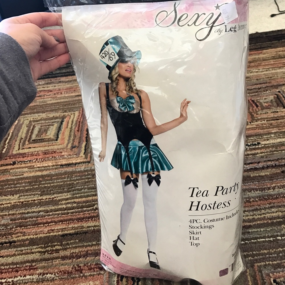 Leg Avenue Tea Party Hostess costume NWT