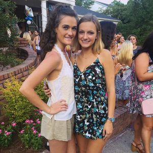 Meet your Posher, Emma-jayne