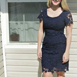 Lilly Pulitzer Navy Floral Dress Size 2