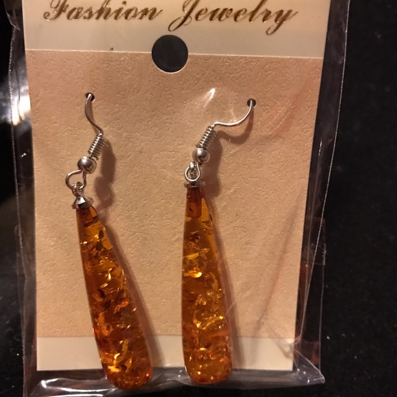 Store closing - Picture 2 of 2